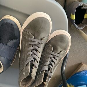 Old navy 13 gray sneaker boots